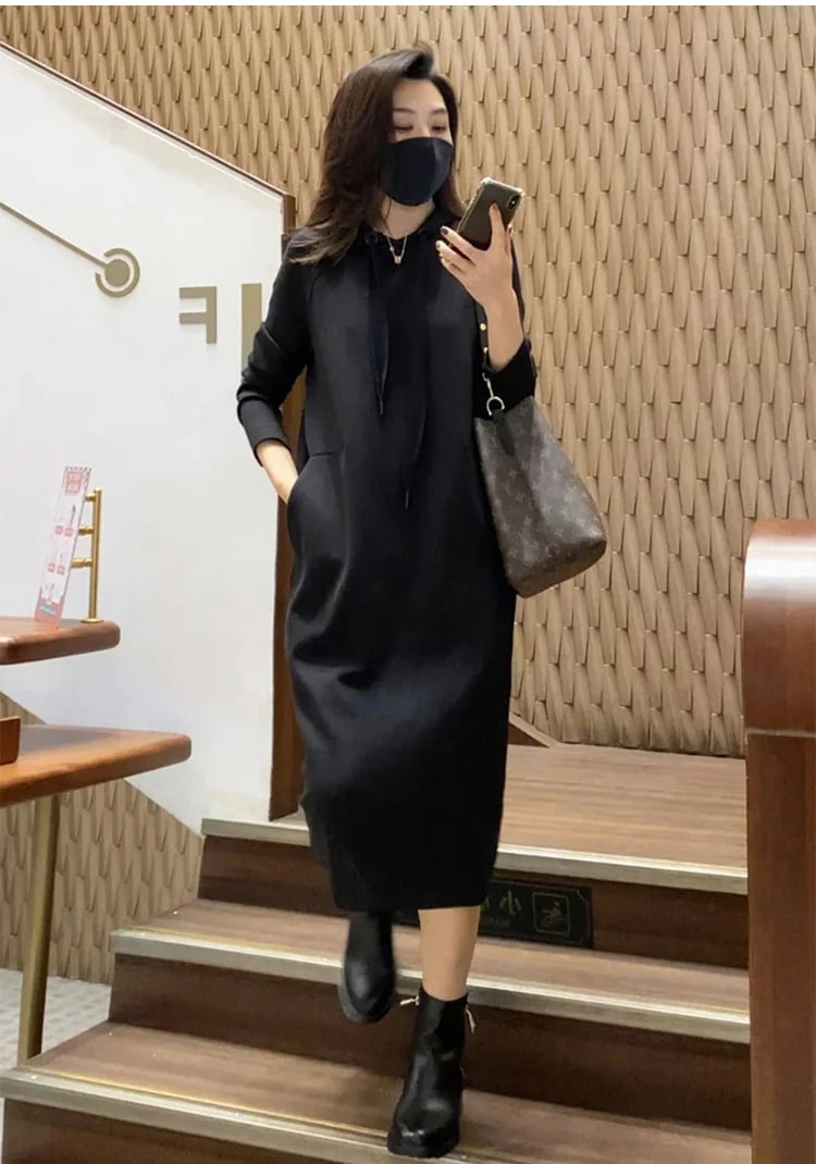 Adriana Del Pozo™️ Ležérní šaty s kapucí