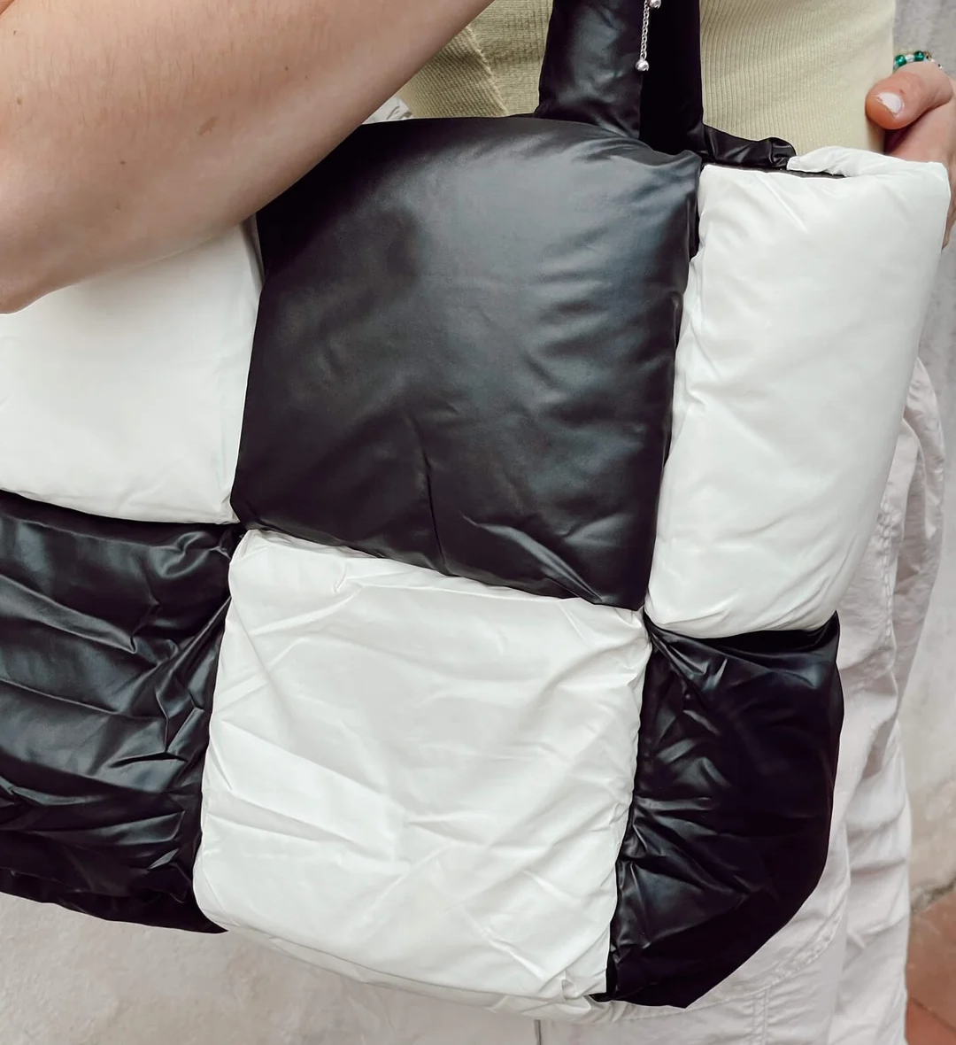 Azra™ Ležérní puffer kabelka