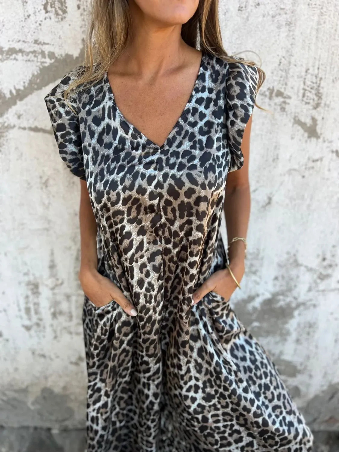 Azzurra Fradella™ Dámský overal výstřihem do V a leopardím potiskem