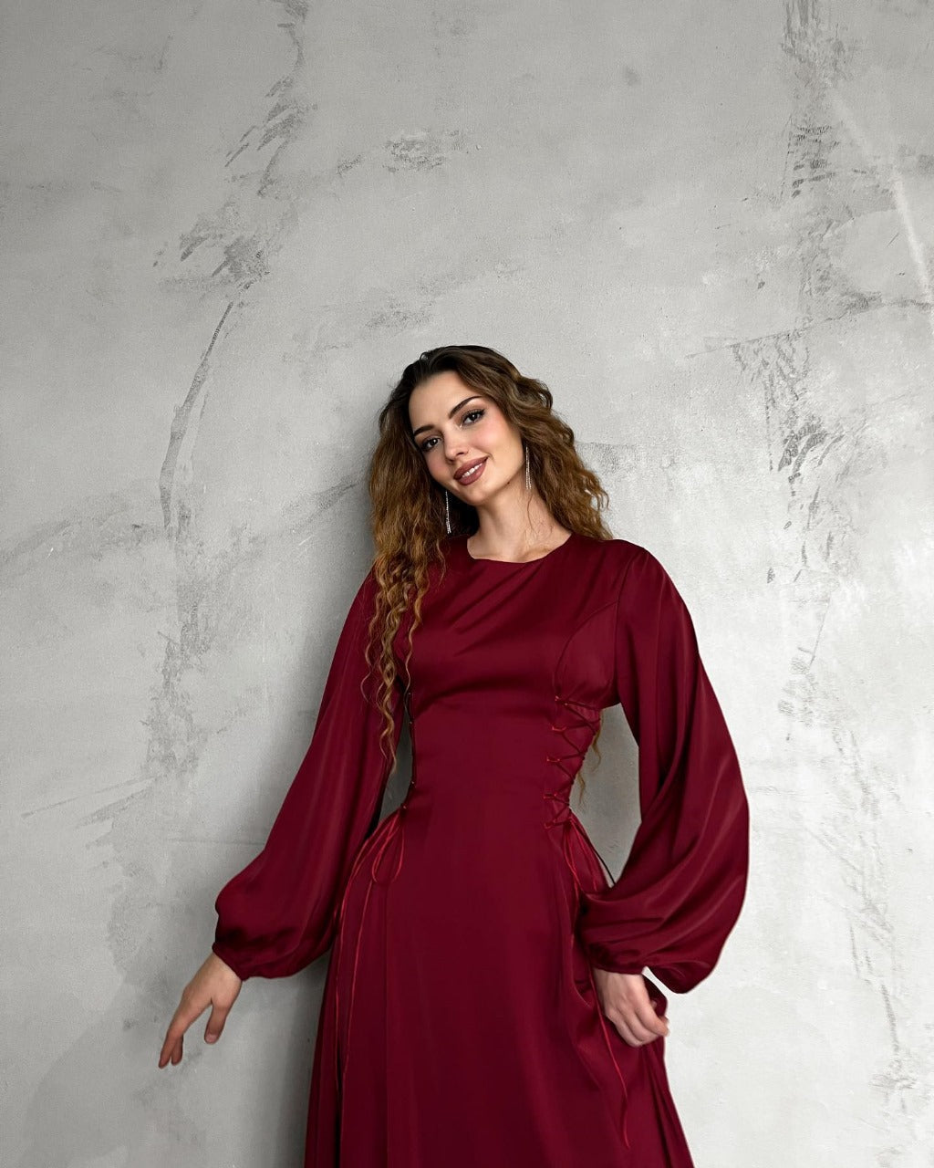 Carmela Gregori™ Elegantní dlouhé šaty s měkkými manžetami