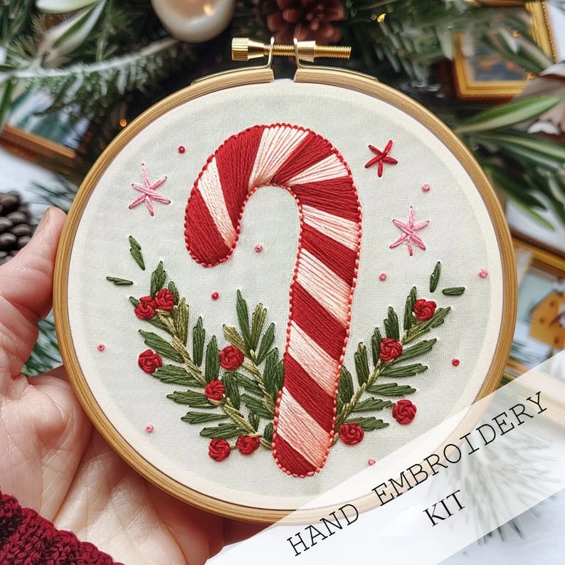 FestiveStitch™ Vánoční vyšívací sada