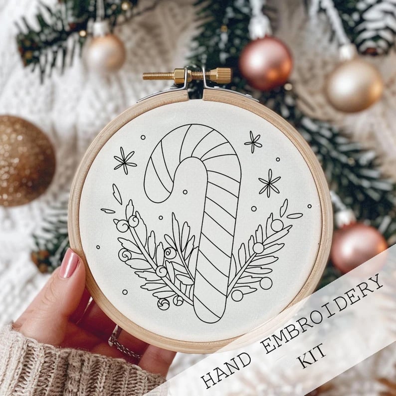 FestiveStitch™ Vánoční vyšívací sada