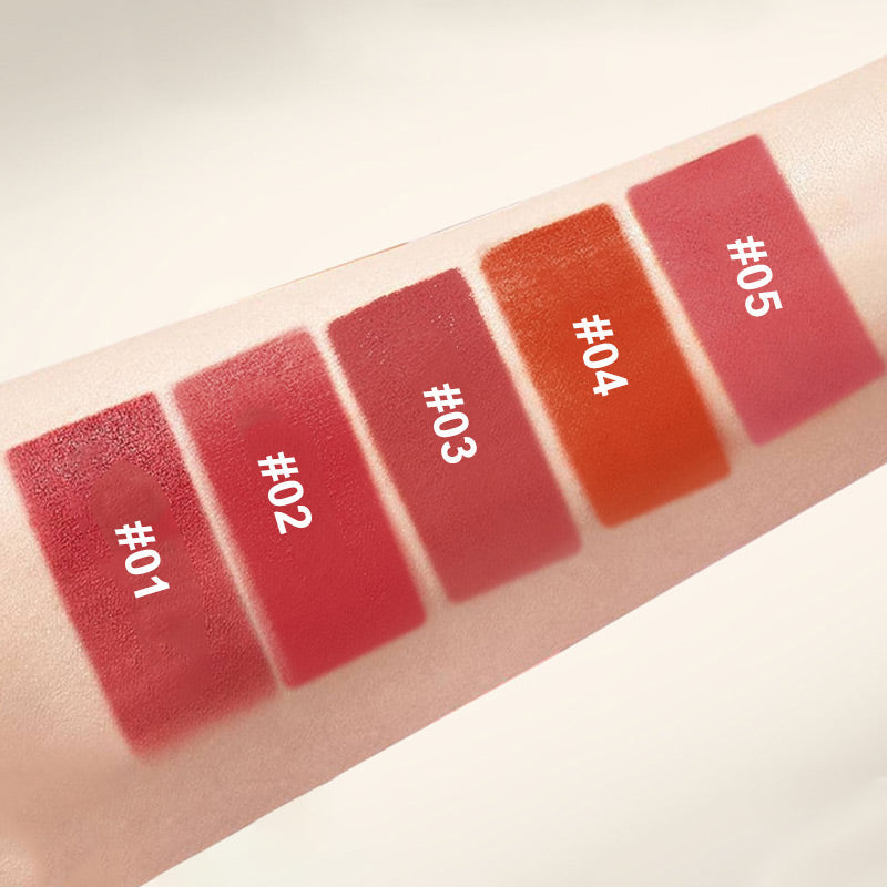 GlamTint™ Plné rty přírodní odstín rtů