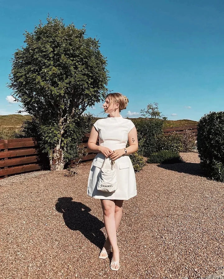 June™️ Elegantní mini šaty