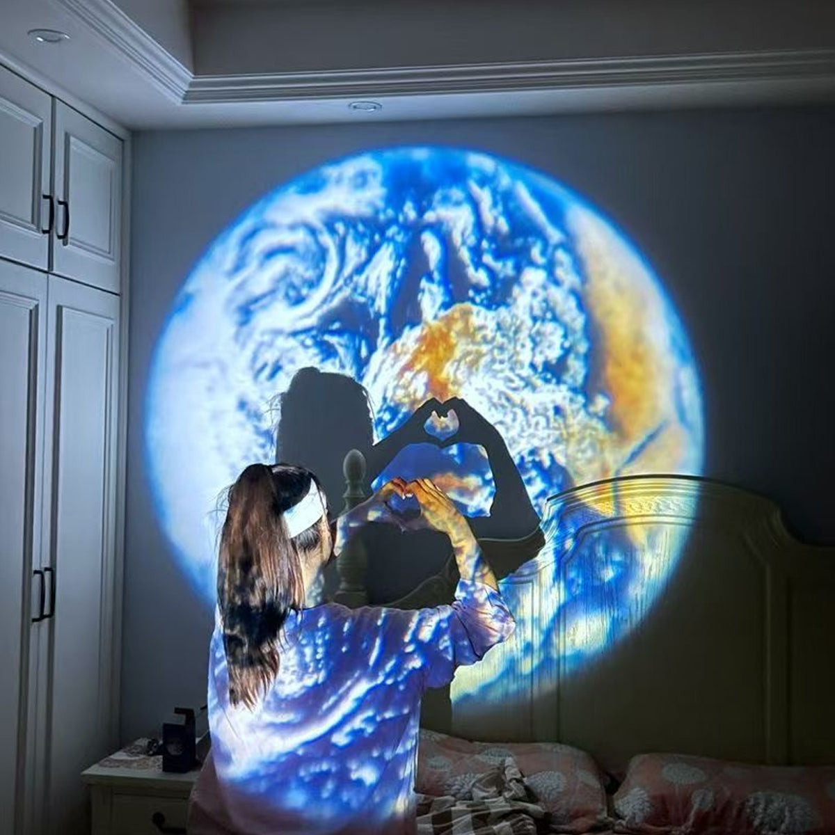 LunaGlobe™ Projektor Země a Měsíce