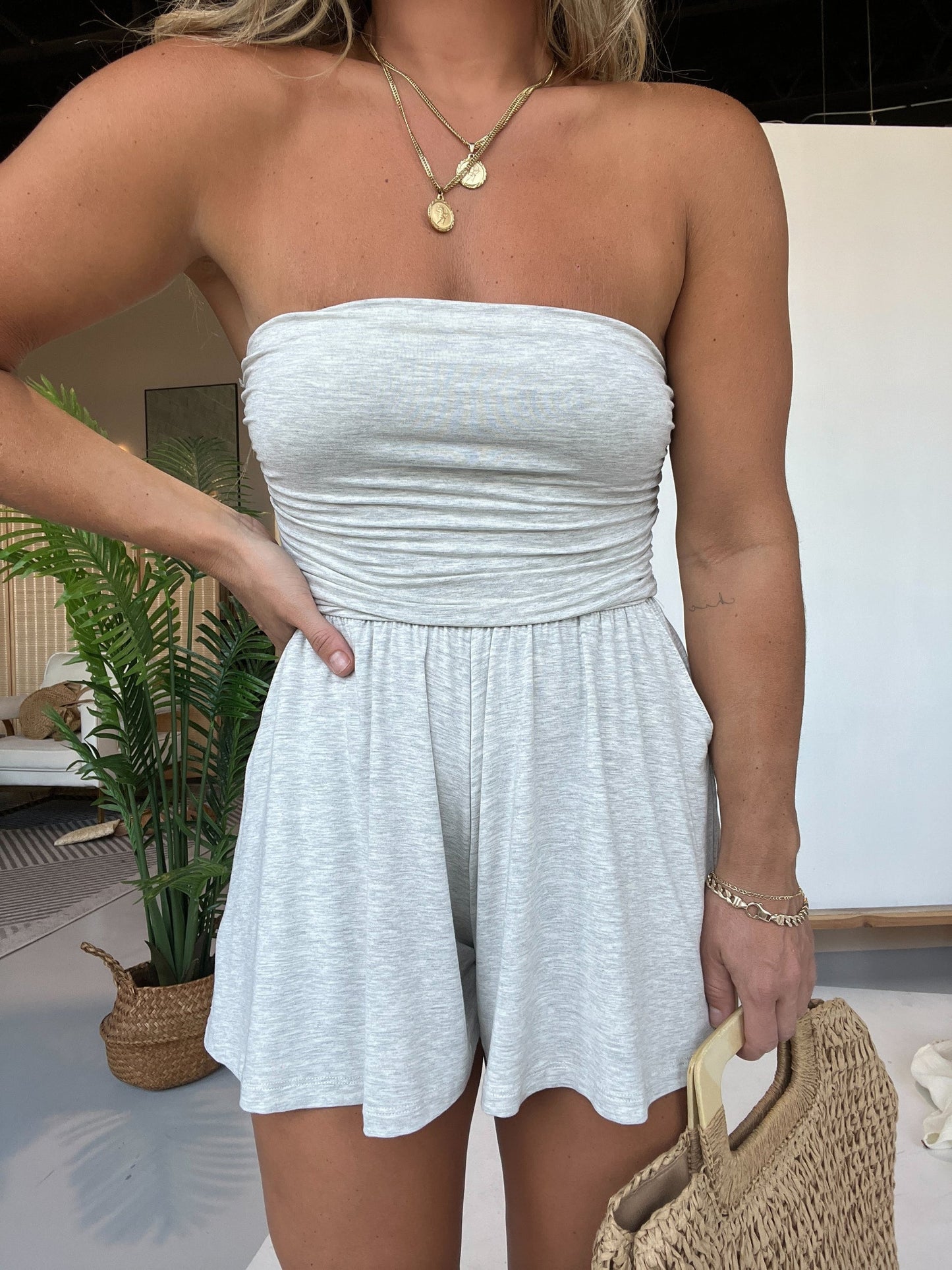 Mia Chiodo™ Romper bez ramínek