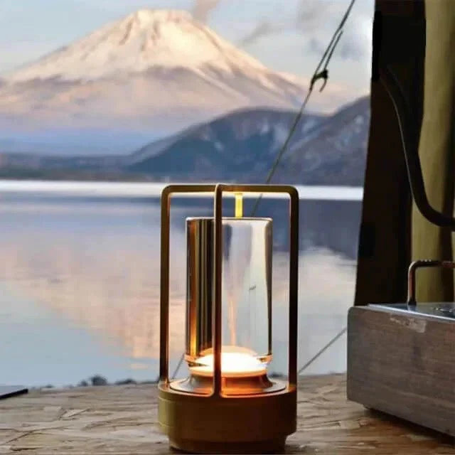 Minimalique™ Elegantní LED bezdrátová stolní lampa