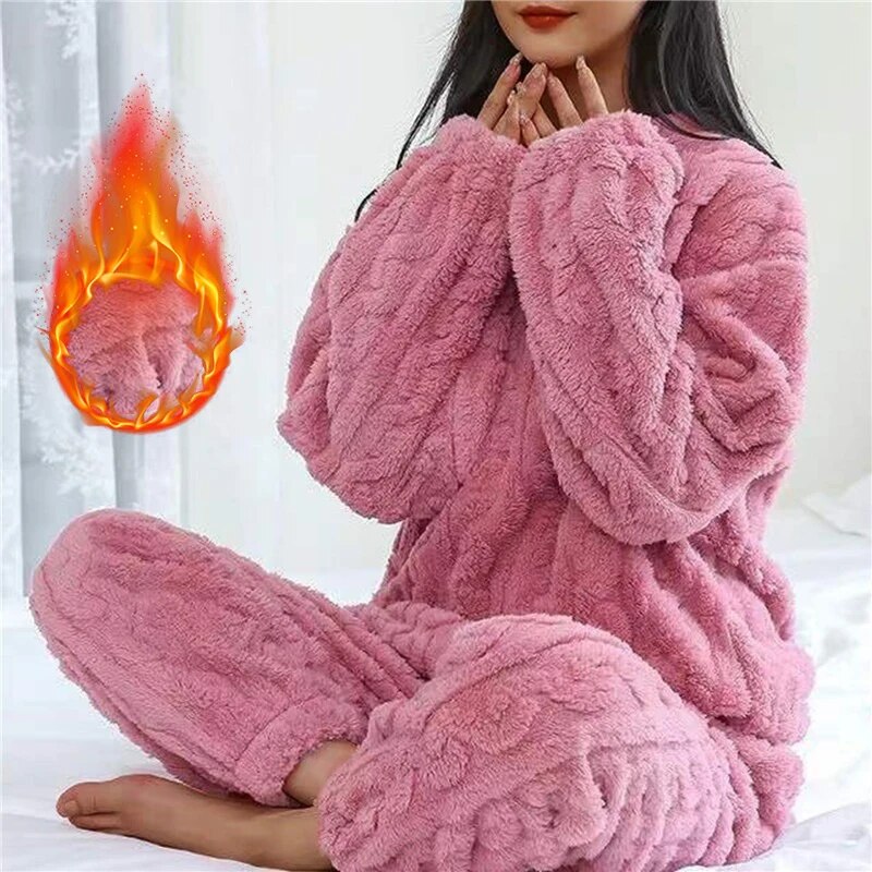Plushy™ Měkká pyžama
