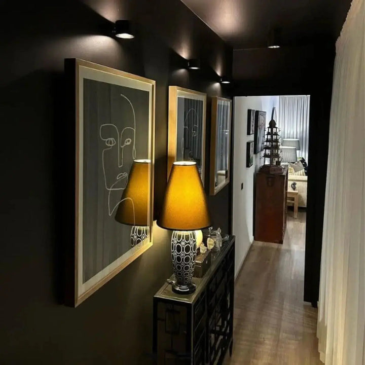 PureLux™ Inteligentní nástěnné LED svítidlo pro moderní bydlení