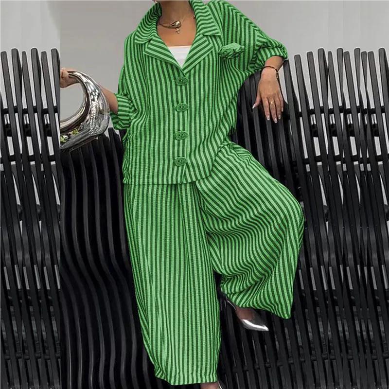 Ianira Rubin™ Pruhovaný elegantní set