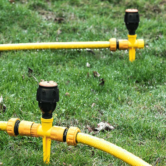 SprayBuddy™ Automatický rotační zahradní postřikovač | 1+1 ZDARMA