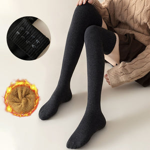Černá