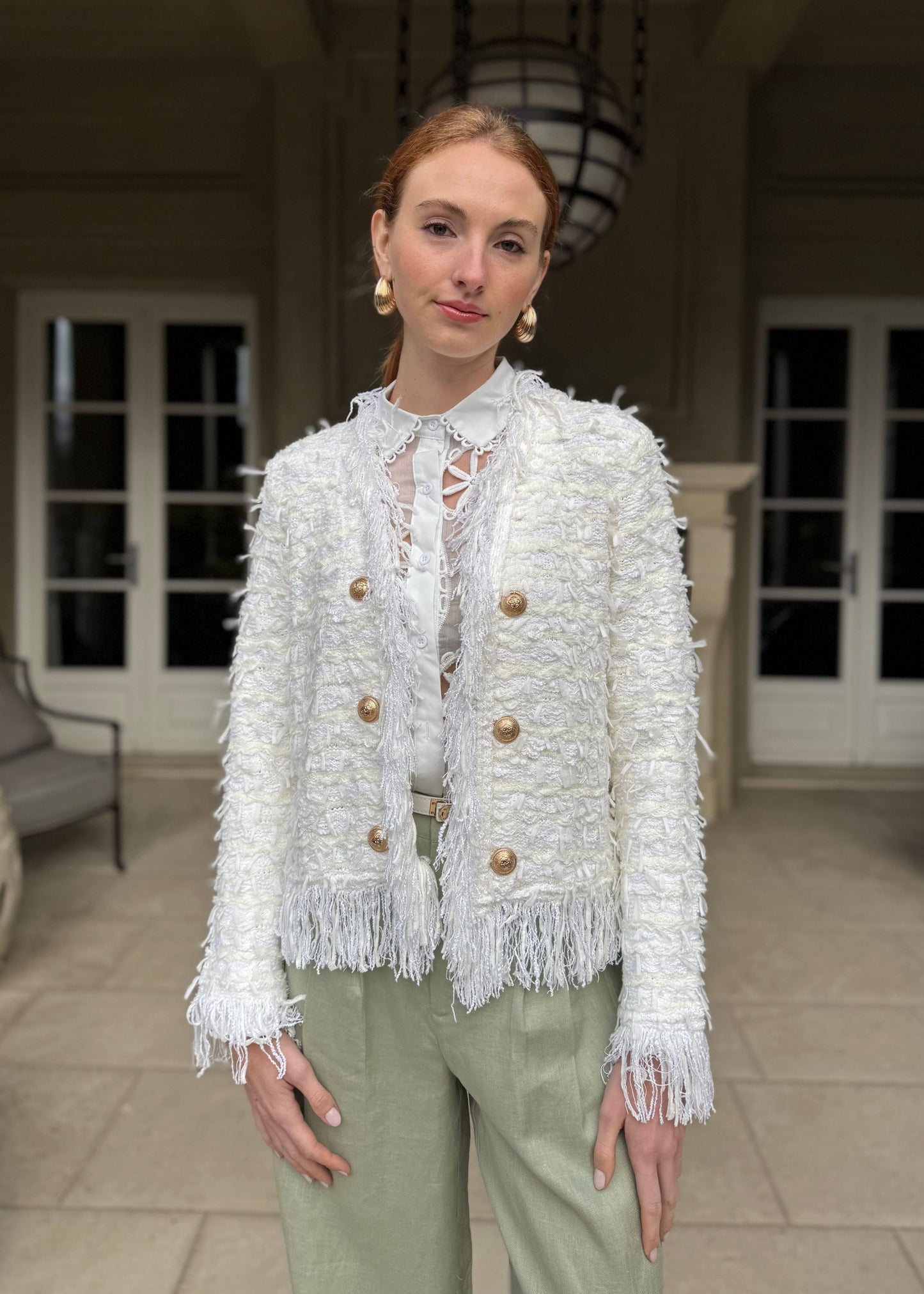 Carmen Farinaomen™ Elegantní krátký kabátek s třásněmi