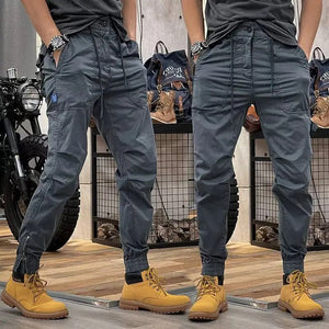 Tmavě modrá