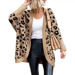 Leopardová khaki