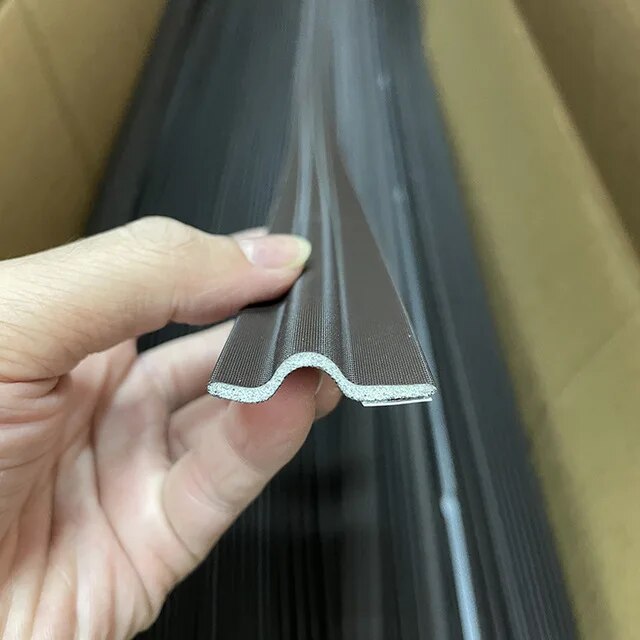 IsolatorPro™️ Těsnění oken proti zatékání a izolačnímu zvuku