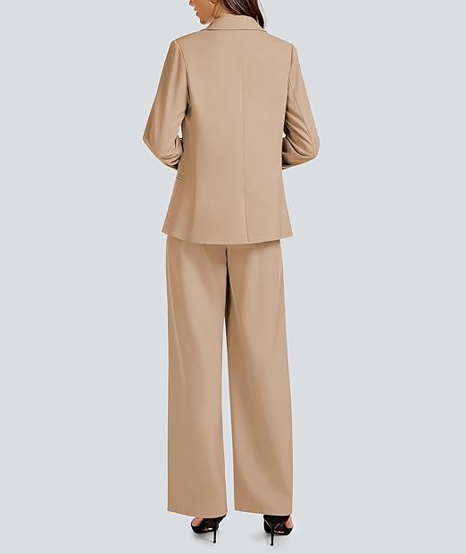 Lorella Pennella™ Dvoudílný elegantní komplet