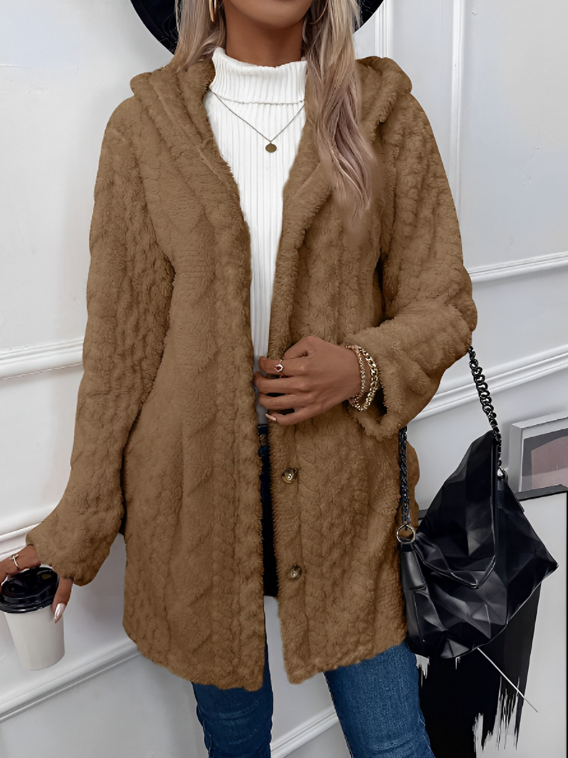 Riccarda Ingrao™ Dámská teplý svetr s kapucí a kožíškem