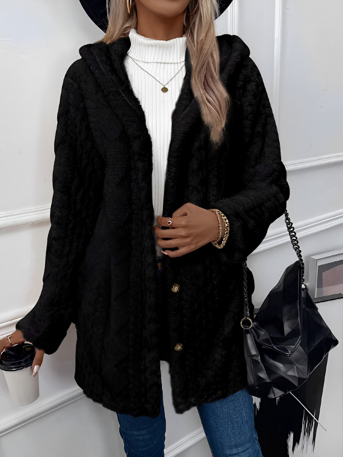 Riccarda Ingrao™ Dámská teplý svetr s kapucí a kožíškem