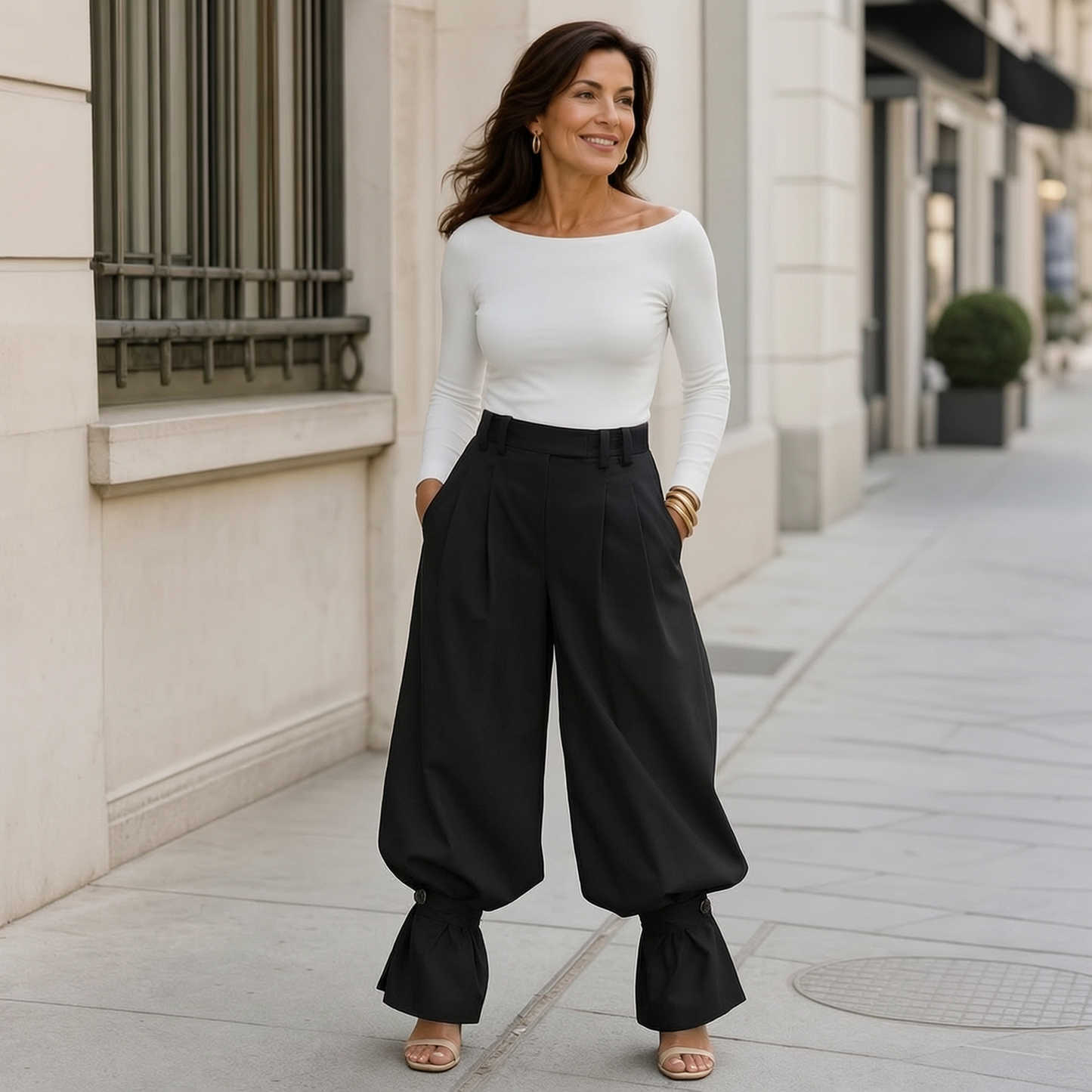 Agata Savorani™ Plisované kalhoty se širokými nohavicemi pro lehkost a eleganci
