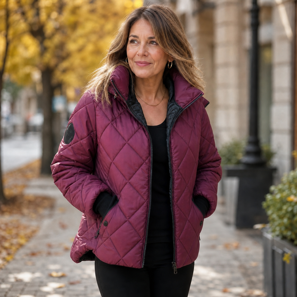 Agnese Bonacolsi™ Lehká prošívaná bunda s kapucí pro každodenní nošení