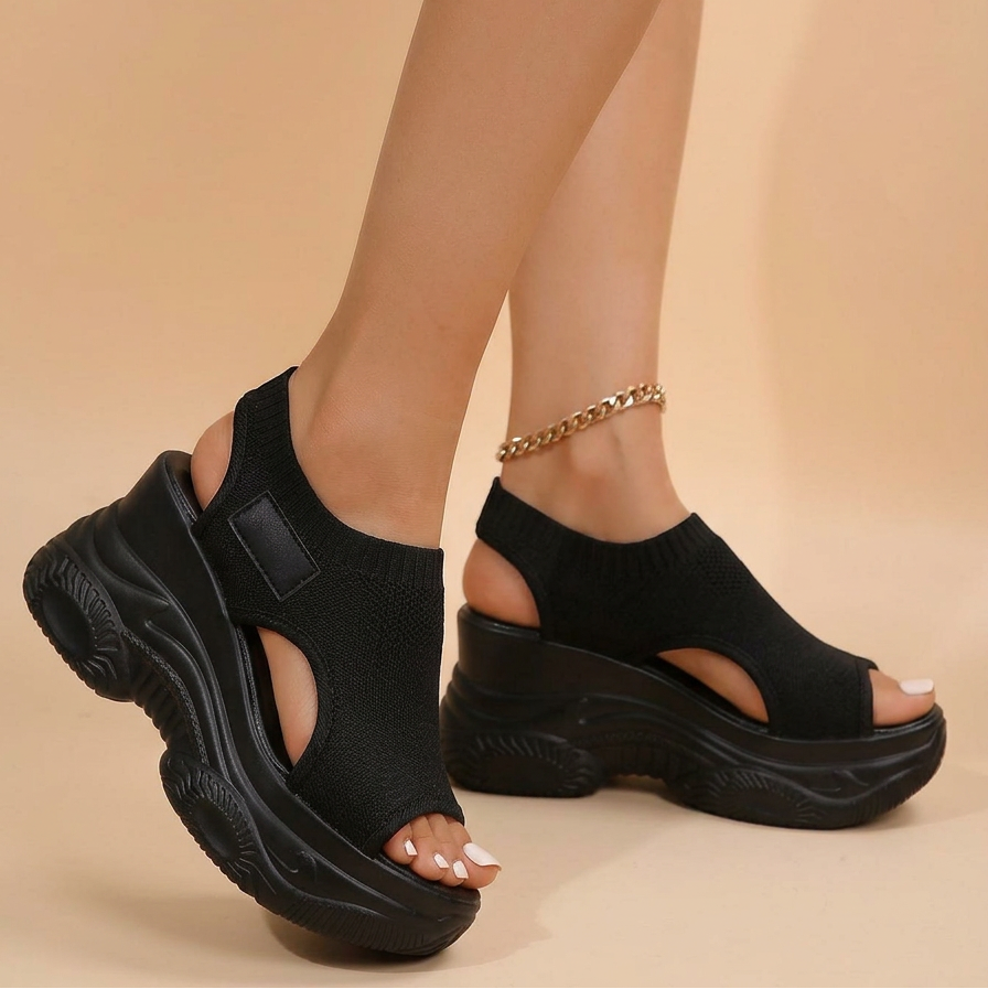Edda Silvestri™ Elegantní sandály na klínku s otevřenou špičkou