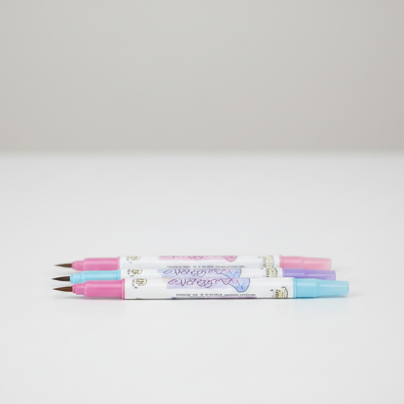 NailScribe Pro™ Fix s jemným hrotem na nail art