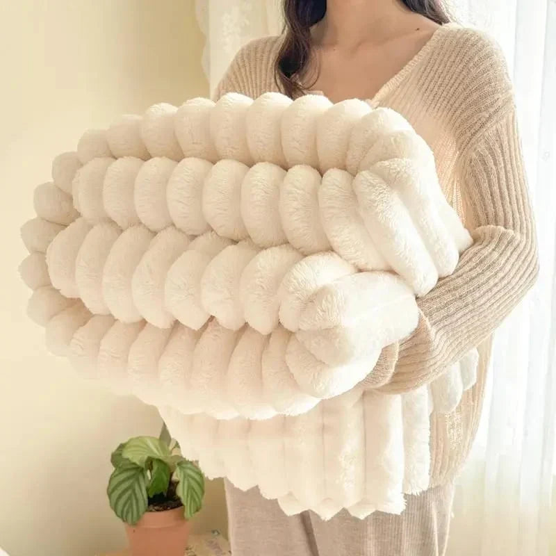 Plushella™ Plyšová deka s králíčkem pro útulné večery