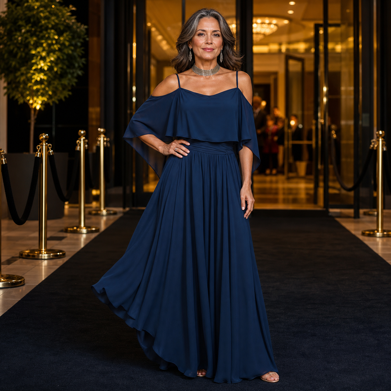 Tania Persico™ Elegantní maxi šaty s průstřihy na ramenou pro plnoštíhlé
