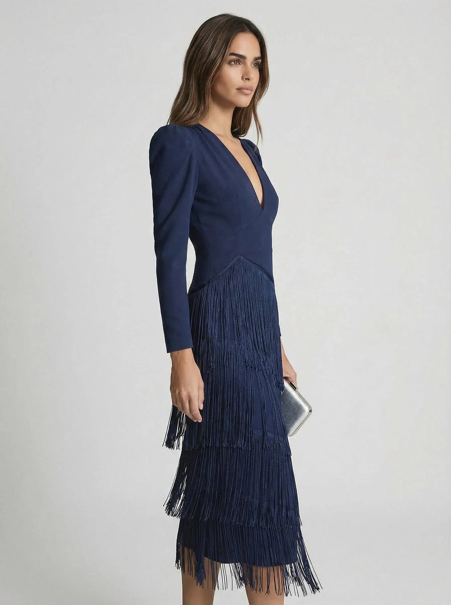 Ursola Abbondanza™ Elegantní midi šaty se třásněmi na slavnostní příležitosti