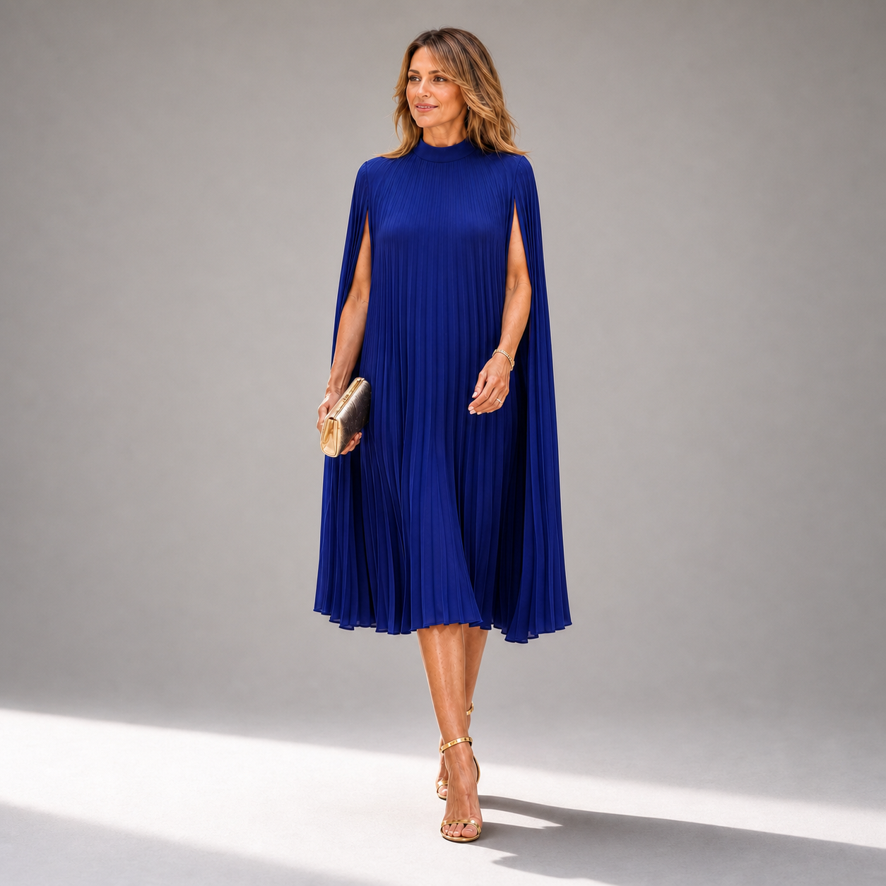 Zelinda Barchetti™ Elegantní skládané šaty s pelerínou pro bezstarostný styl
